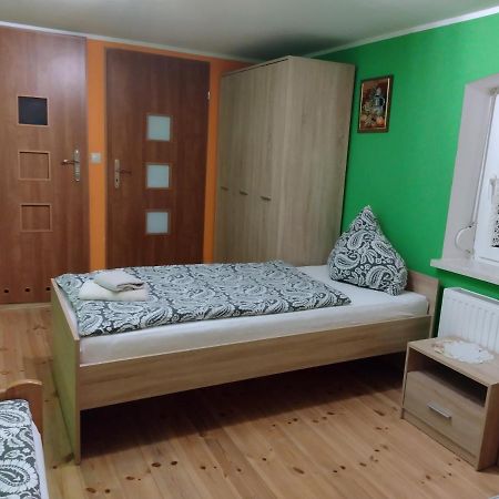 Pokoje Goscinne Ostoja Mirsk Ngoại thất bức ảnh