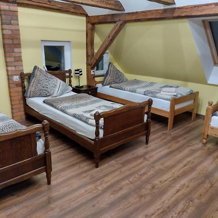 Pokoje Goscinne Ostoja Mirsk Ngoại thất bức ảnh